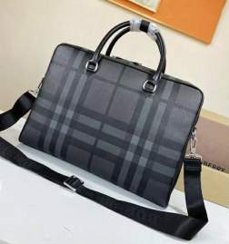Picture of Burberry Mens Bags _SKUfw137129690fw